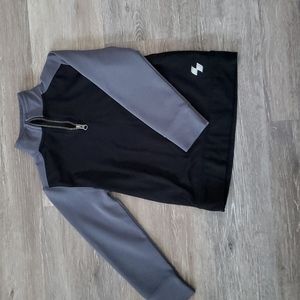 Boys size 5/6 1/4 zip polo.